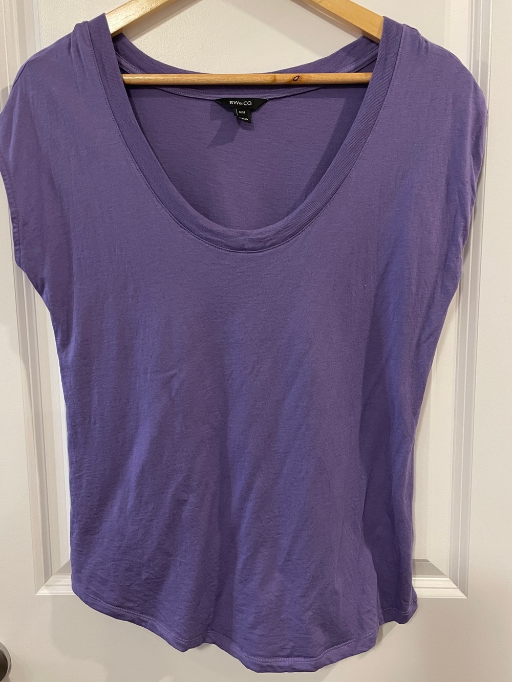 RW&CO. Lavender Scoop Neck Tank Top